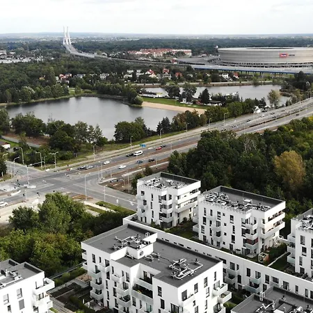 West / Parking Free Apartment Wroclaw