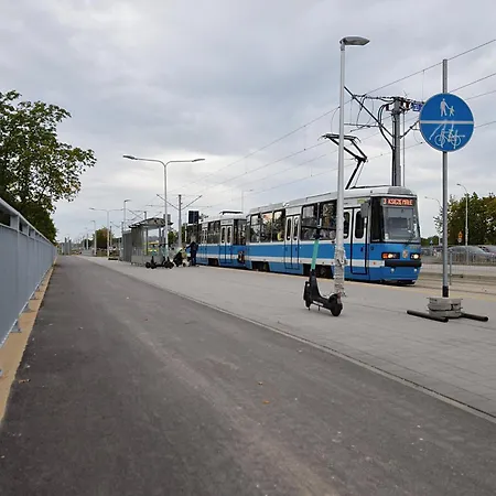 West / Parking Free Apartamento